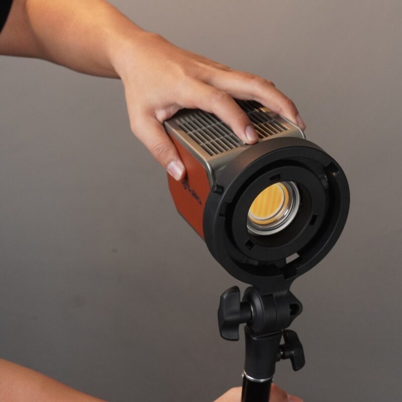 ชุดเซ็ตไฟคู่ 200w tolifo pl100b professional lighting kit ไฟถ่ายภาพ ไฟถ่ายวีดีโอ ไฟไลฟ์สด 33