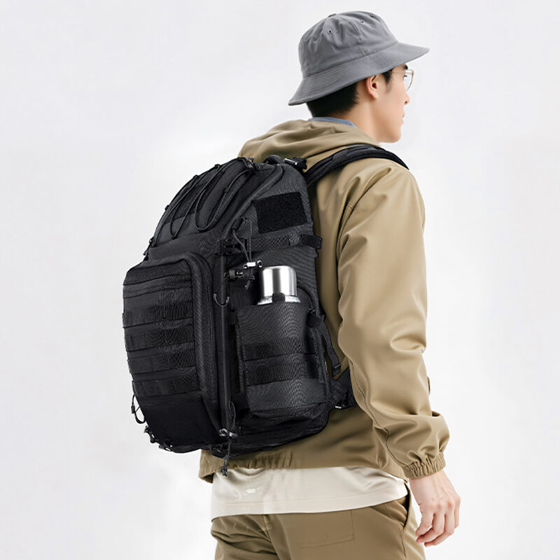 Ulanzi bc007 tactical camera backpack 28l กระเป๋าเป้ กระเป๋ากล้อง แทคติคอล ความจุ 28 ลิตร สำหรับช่างภาพมืออาชีพ 3